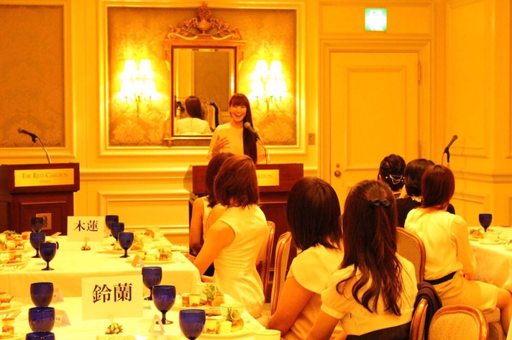 ^BD7FA38A8B6F24CB6DA0955EFCCF120E7E1EAAB9E8EF723B0F^pimgpsh_fullsize_distr