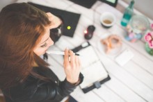 女性の起業は難しい？
