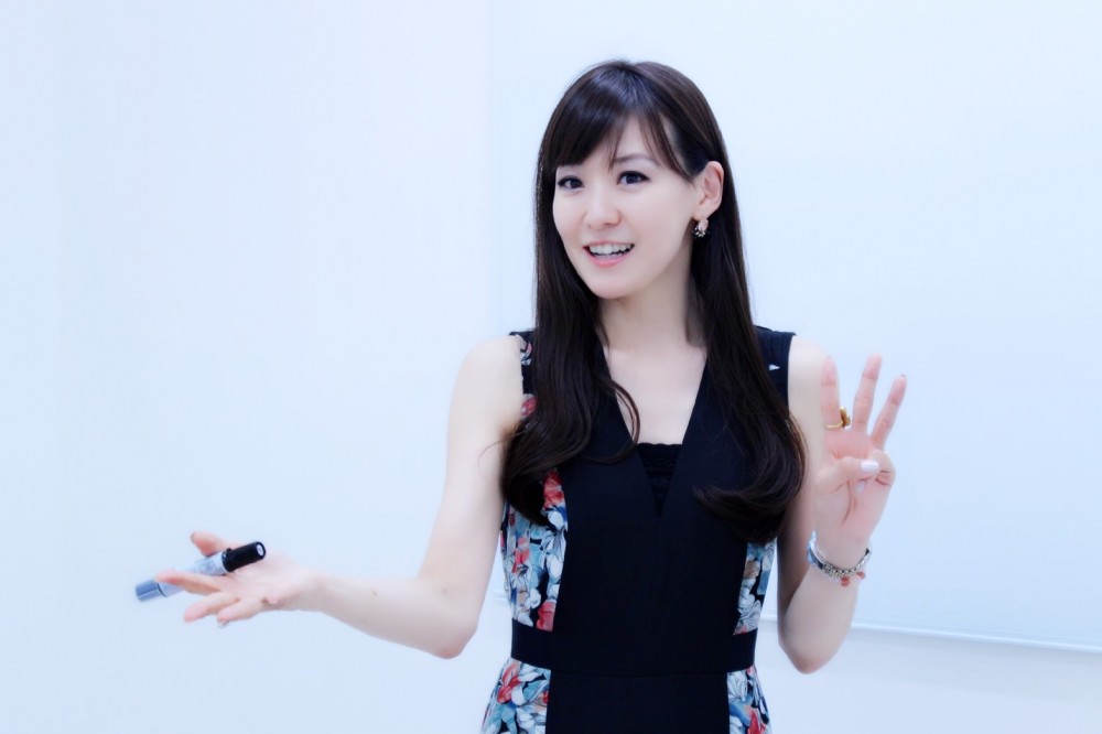 由希